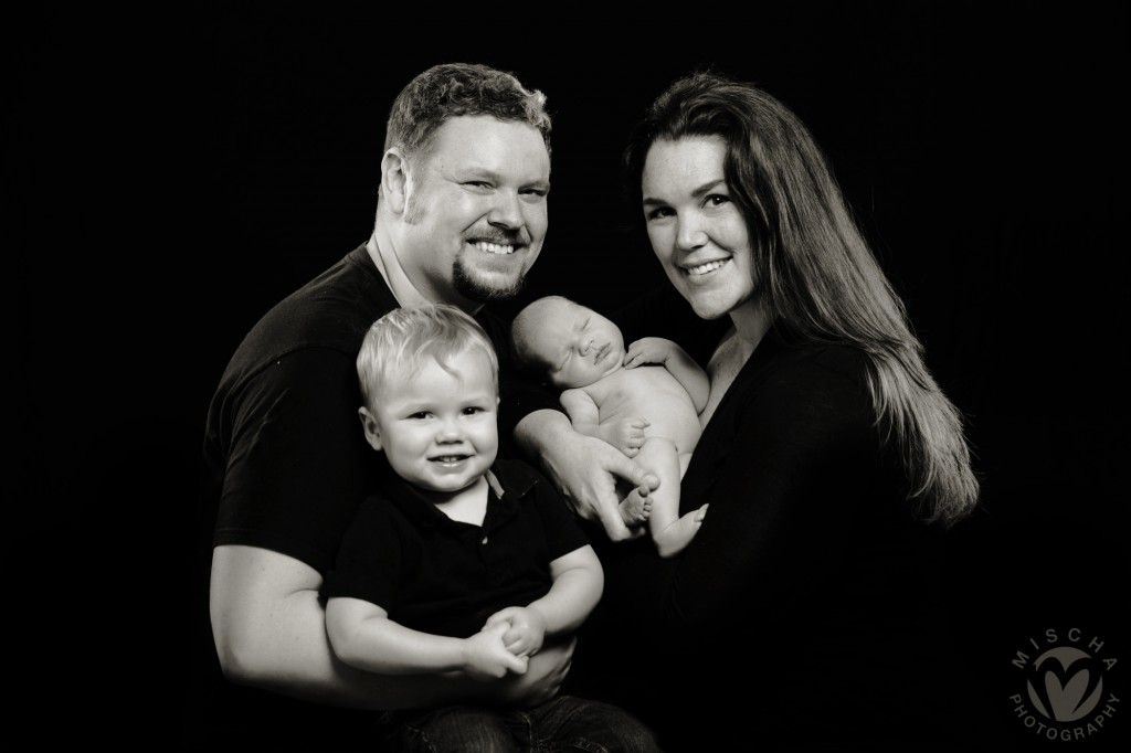 041-mp-151229-BW-blog-logo