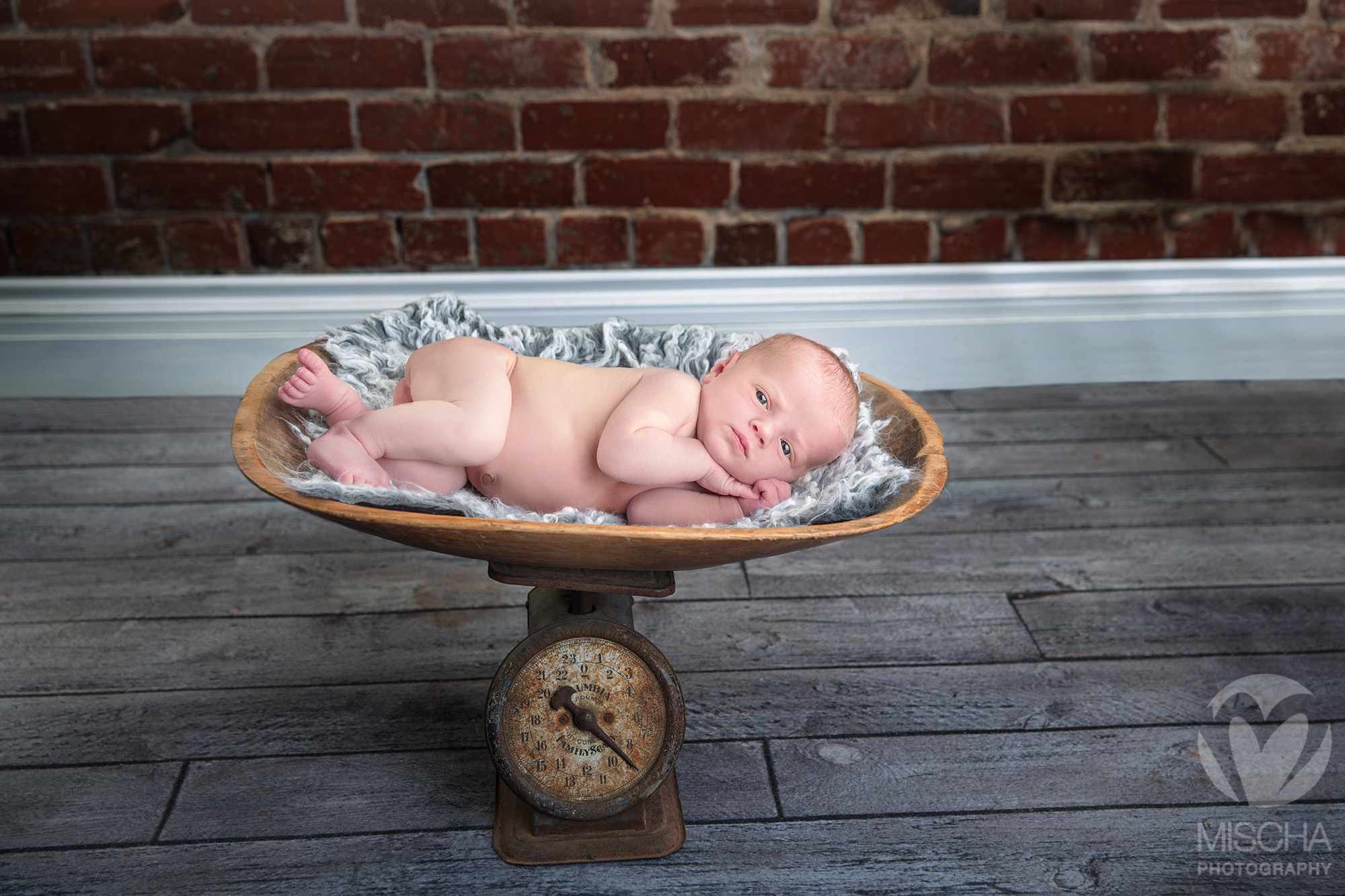 Sacramento newborn photographer